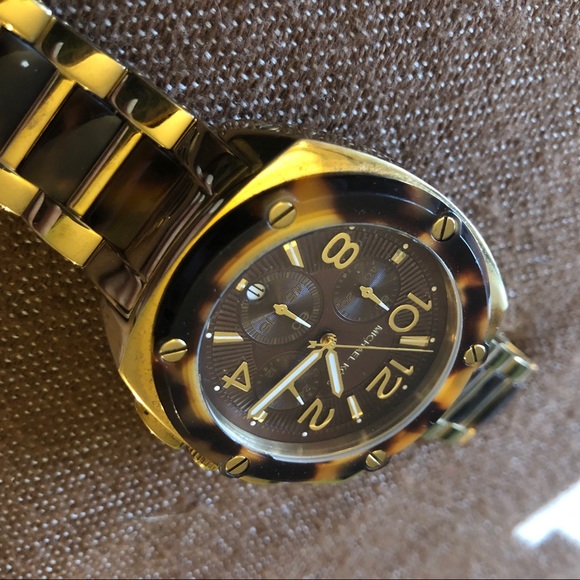 Michael Kors Tribeca Tortoise Brown Dial Watch - Picture 10 of 10